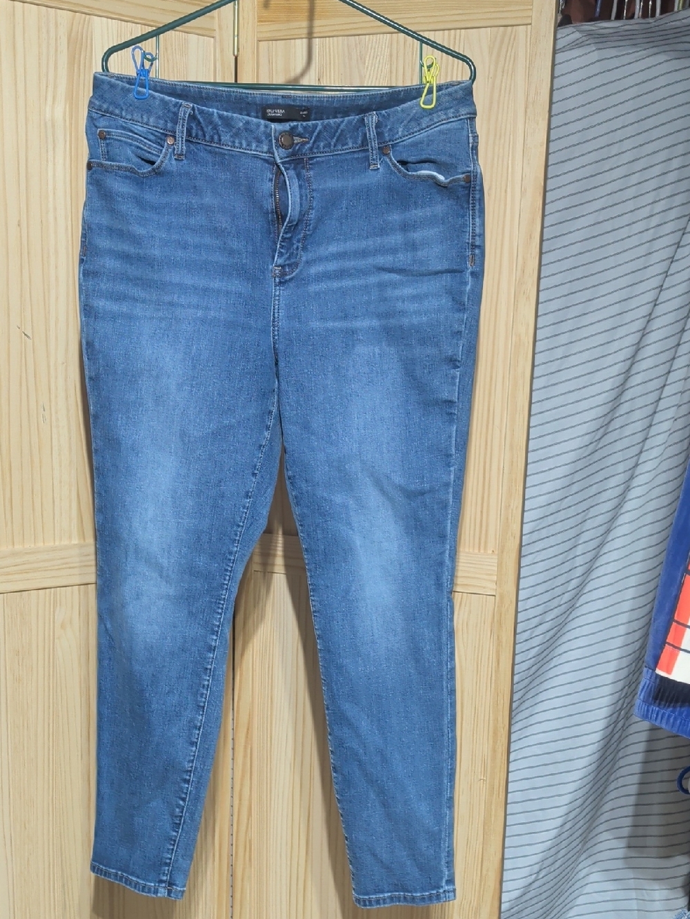 Simply Vera Vera Wang Slim Skinny Jeans in Blue Denim
